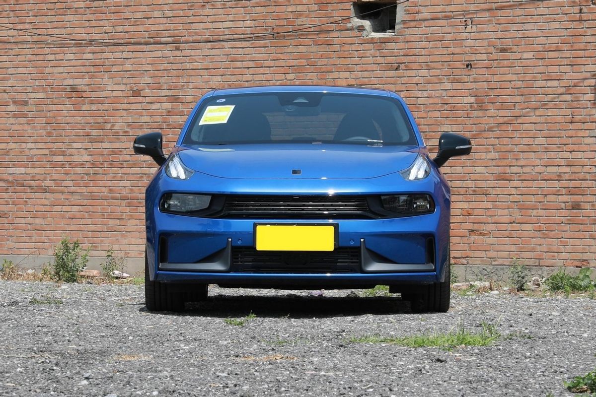 实拍领克03phev15t混动还是绿牌操控家用都能兼顾