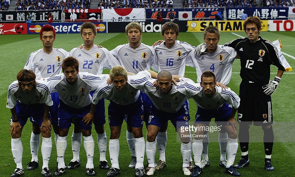 这是一篇以2002年韩日世界杯日本队征程为脉络,聚焦于战术/对位预览的深度技术分析。文章严格遵循指令要求,以日本队全部四场比赛为焦点战,逐一拆解阵型、量化关键对位,并呈现定位球及特殊攻防数据