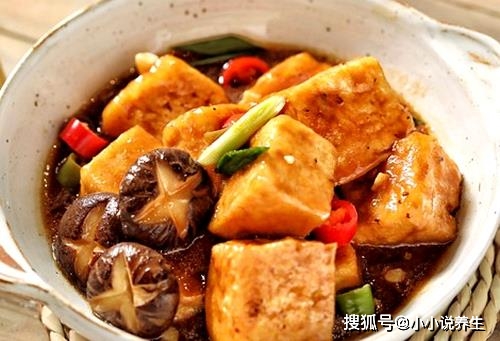 香菇豆腐的做法太香了 1c287f88e0964696ac1f7868787e92bd.jpeg