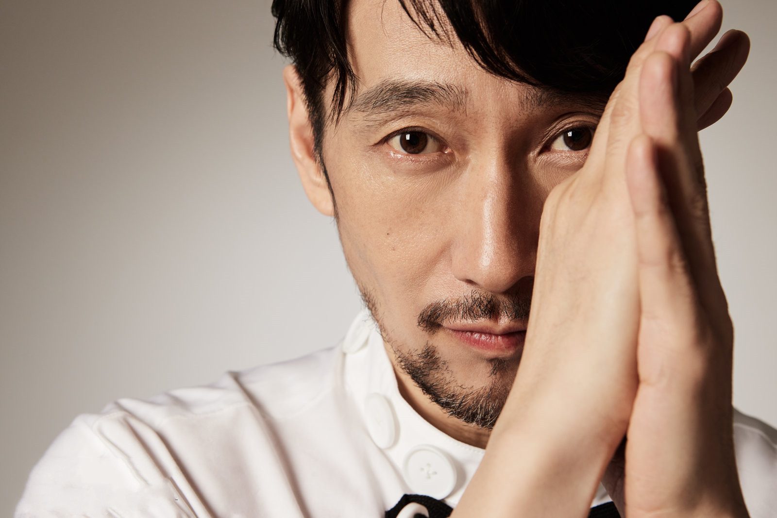 26岁爆红的满江,走到今天,也算是如愿以偿了_胡月_带着_公司