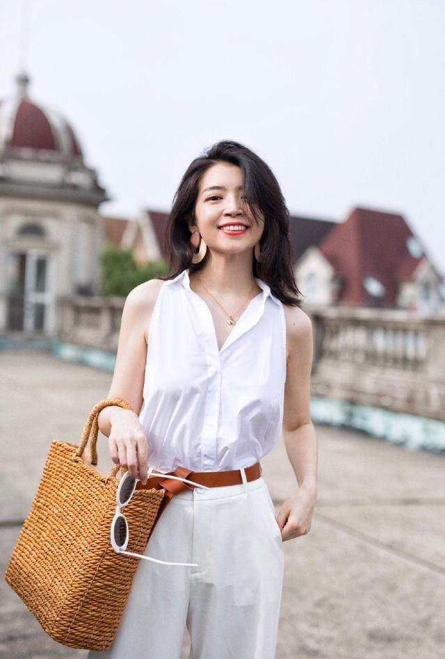 原创三木博主的穿搭真好看喇叭裤阔腿裤搭配衬衫优雅清新还美丽