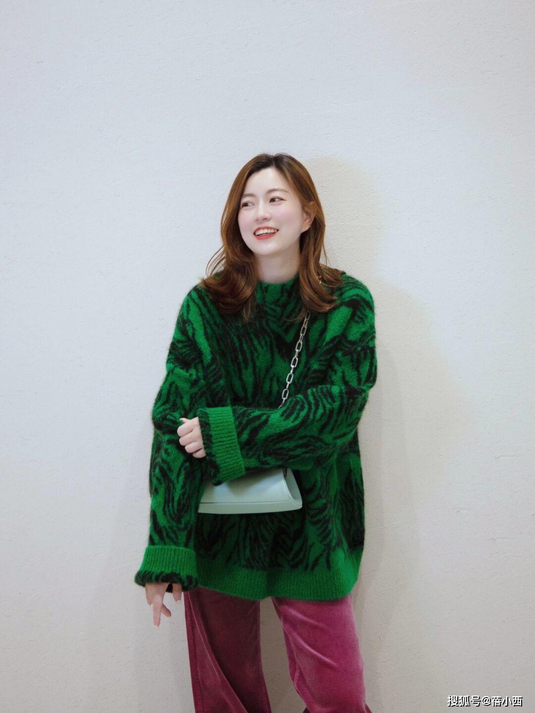 毛衣 “毛衣”怎么穿才时尚？看这一篇就够了，学会了人人都是时尚博主
