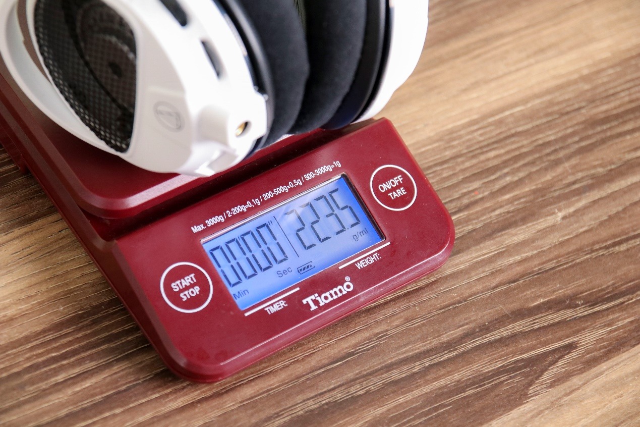 测评盘点|机身轻至220克,铁三角GDL3用空气动圈科技助你“吃鸡”