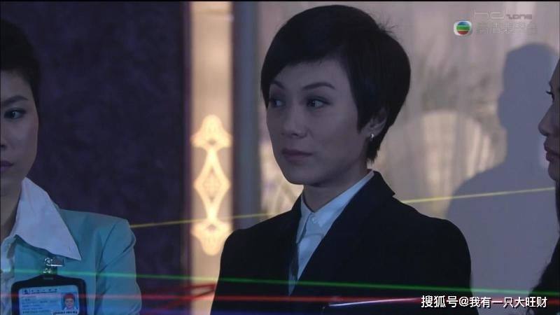 富二代|《法证先锋》富二代警长李展风与美女督察凌倩儿，假情侣终成真CP