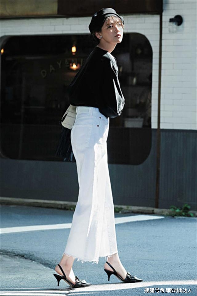 黑色 春季该如何搭，是清爽感的白色，还是有女人味的颜色呢？