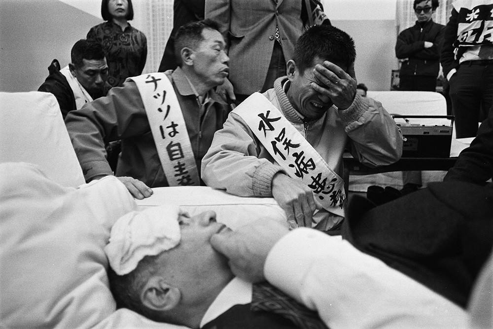 直到1969年,水俁病患者及其遺屬們共計112人,將日本氮肥公司告上了