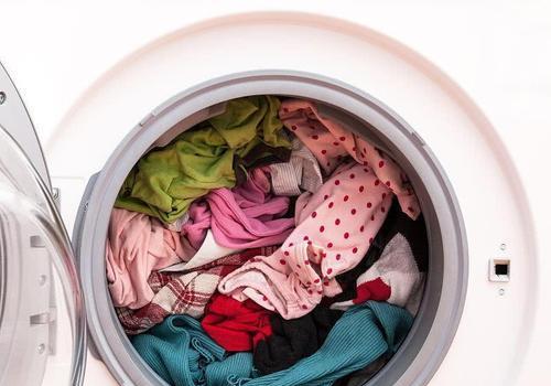 能用洗衣机洗内裤吗 b0f83aa1feab44648a8af08abb40f656.jpeg