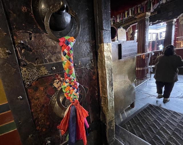 拉萨|拉萨拼饭遇见：是谁长期滞留在西藏，为啥年纪轻轻啥也不干
