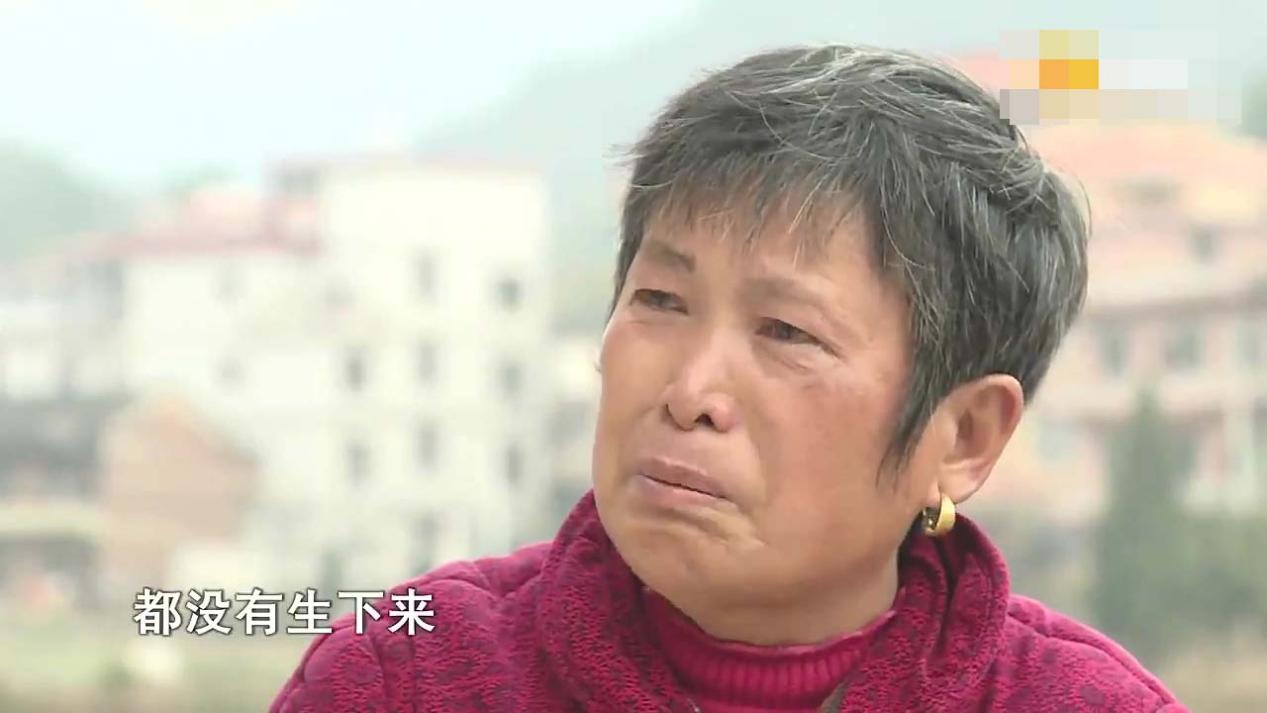 原创29岁年轻妈妈放弃治疗养母被一句话伤透心依然无怨代女寻亲