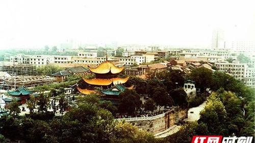 老照片新湖南⑩丨岳阳：一座城的变迁 70年的时光记忆