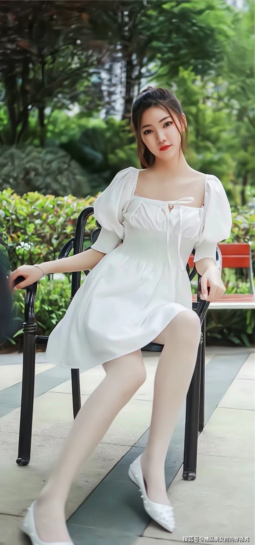 仙女 女孩们总把白色连衣裙叫做“仙女裙”，减龄又不失慵懒感