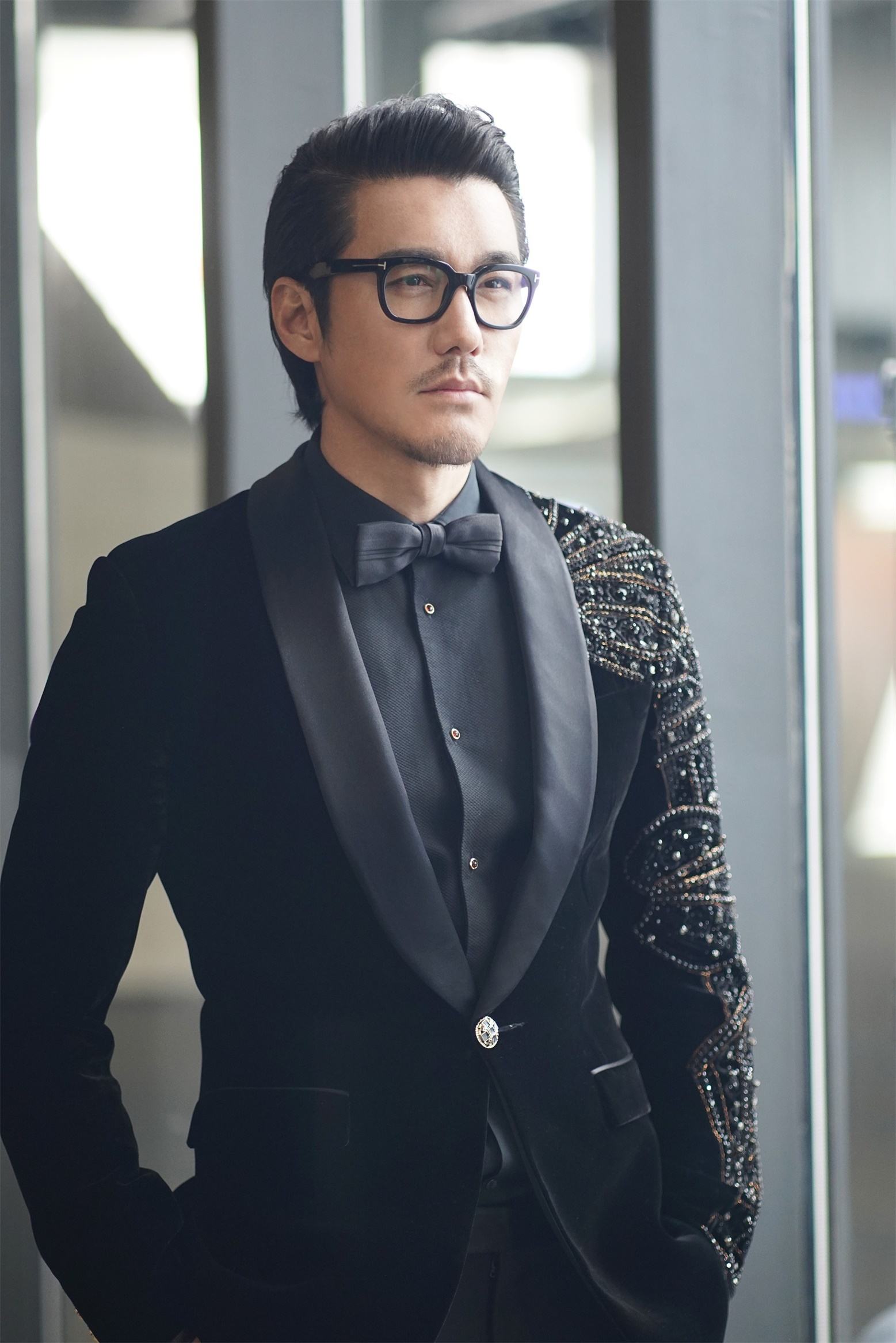 原创至今不娶妻的10位内地大龄男星有人情史复杂有人感情成谜