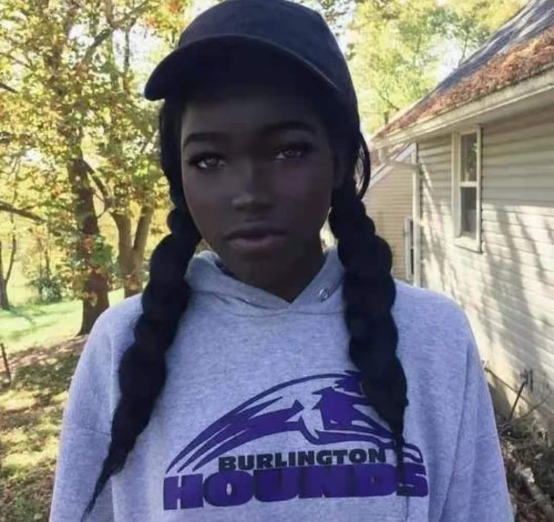 Lolita 那个曾火爆全球的黑人女孩有多美?被富二代排队追,后来怎样了?