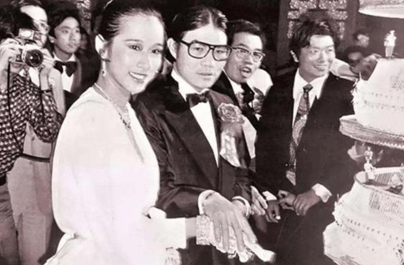 霍老_吕燕妮_霍启刚