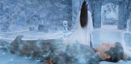 角色|《镜双城》首播热度飙到榜首,李易峰一出手,又是一部“黑马剧”