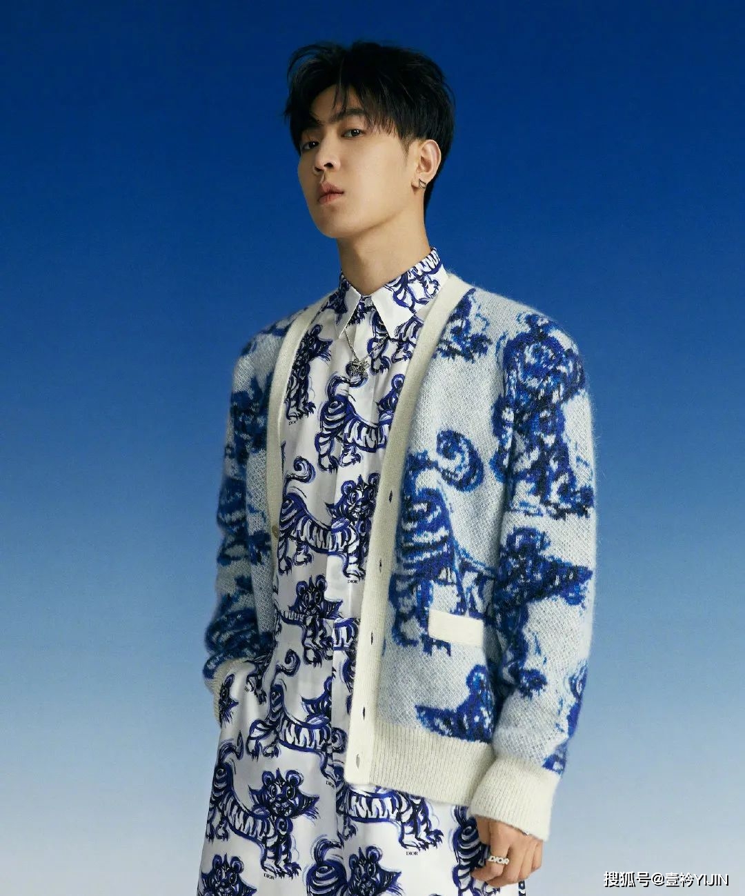 �ݳ�Ʒ����֮��Ļ����޶�PK,˭Ӯ��?