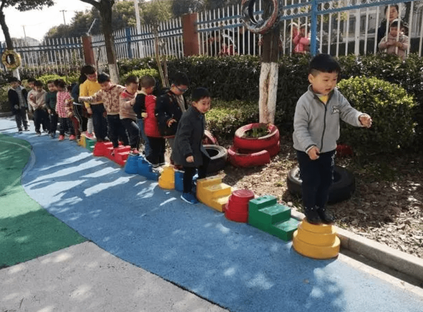 调整|幼儿园迎来3个“调整”,幼师也“跟着沾光”,幸福洋溢在脸上