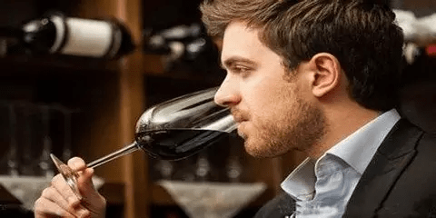 技术活|别卡速：最经典喝红酒的10个姿势，不懂就落伍了【红酒知识37】