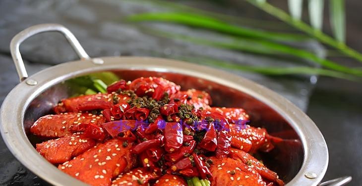 怎样腌辣椒好吃耐存放 f8b31f38af6a4efeba916ce79f1ba32f.jpeg