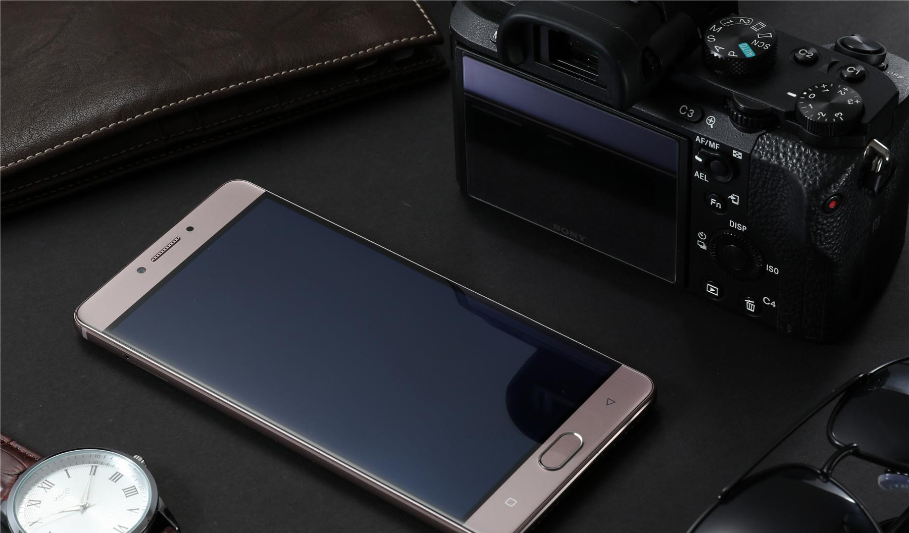 商务与出行俱佳,金立m6化身小假期的大帮手