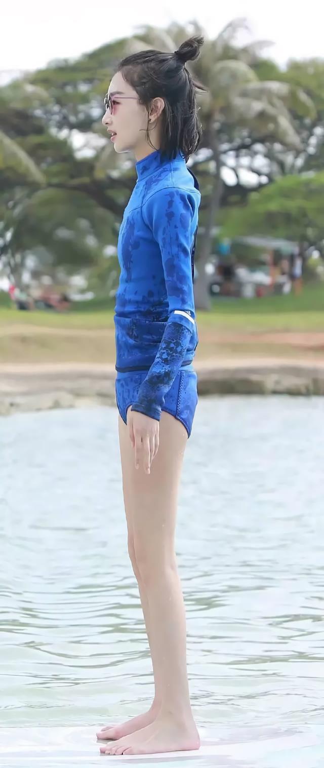 对比 瘦成“排骨”真的好看吗?周冬雨、马思纯同框对比,还是胖点好看