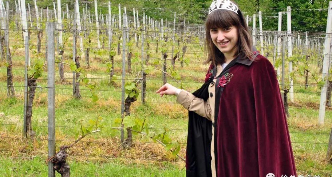 头巾|斯洛文尼亚盛产美女吗?斯洛文尼亚女人漂亮吗?