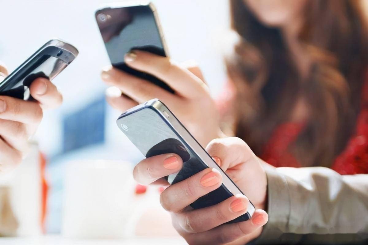 22GB+骁龙8旗舰，网友：这手机比我电脑内存还大