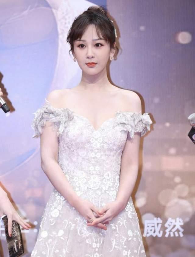 身材 明星撞衫修罗场：杨幂唐嫣连环撞，杨颖远看像礼仪小姐