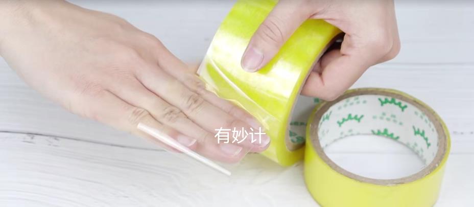 双面胶怎么使用 a3837f887e724d59aa7892e2fc0b1ac7.jpeg