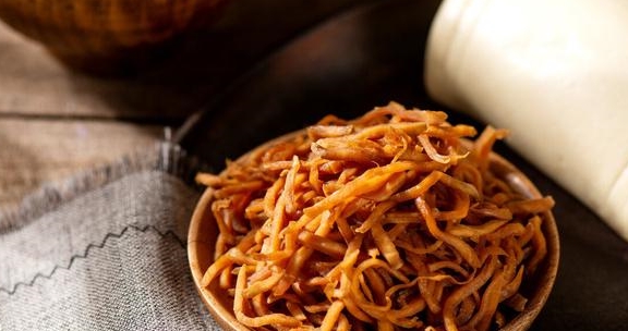 因为|伤胃的早餐已公布，“鸡蛋”也名列其中，医生提议：早点撤下饭桌