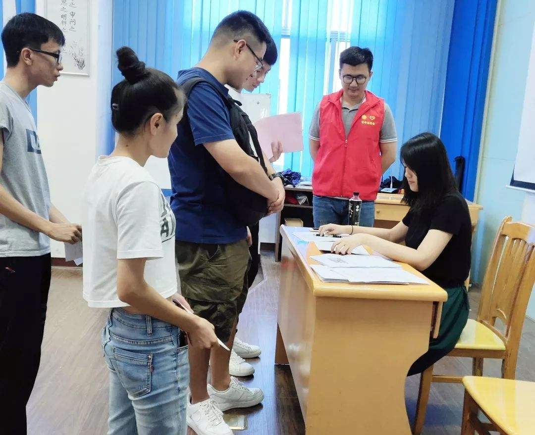 什么工作适合年青人 bd1a3c10260949f6843d70bf98d9c1e7.jpeg