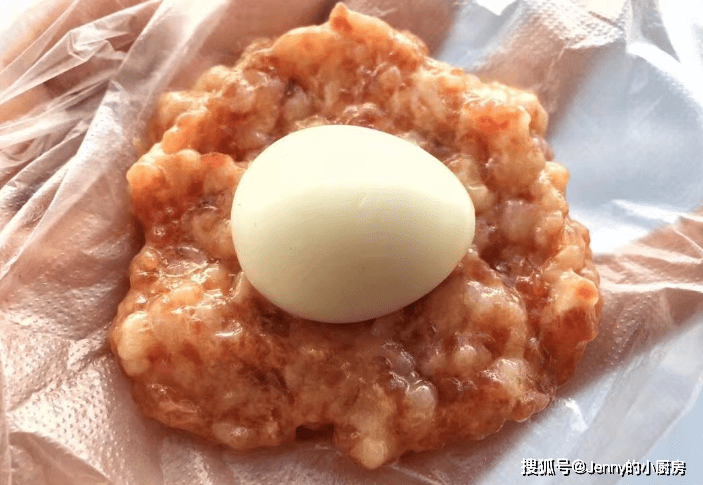 1719007e89e242a5b4d354f765bcf23b.png