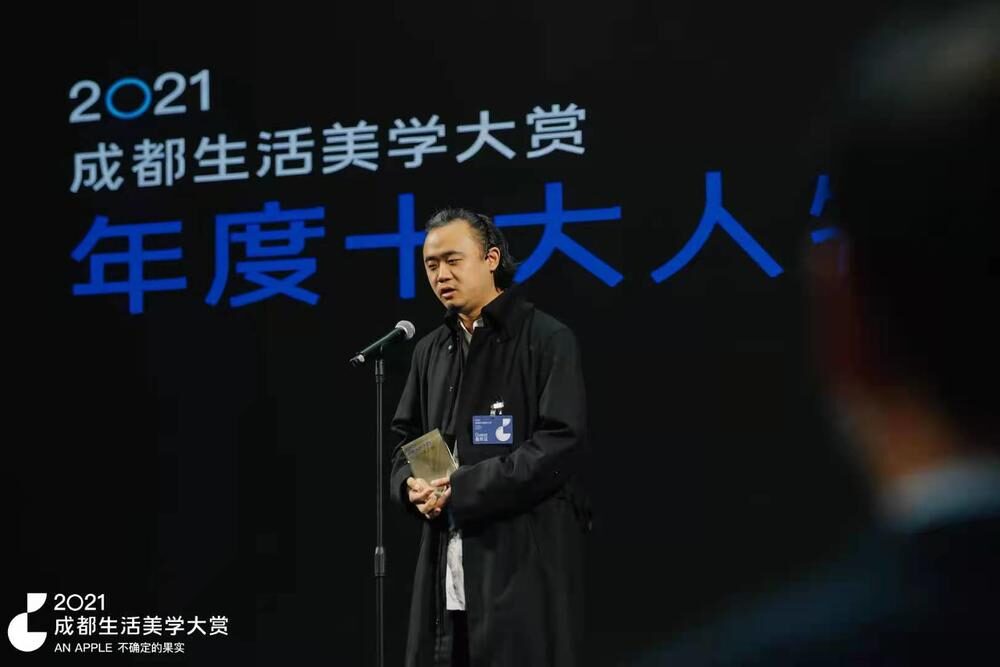 你被郑重摘取这是成熟的意义