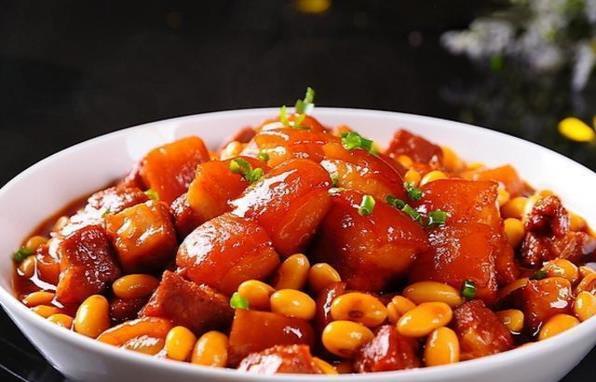 原创精选美食石盘烤鱼啤酒炖猪脚黄瓜炒火腿肠黄豆红烧肉做法