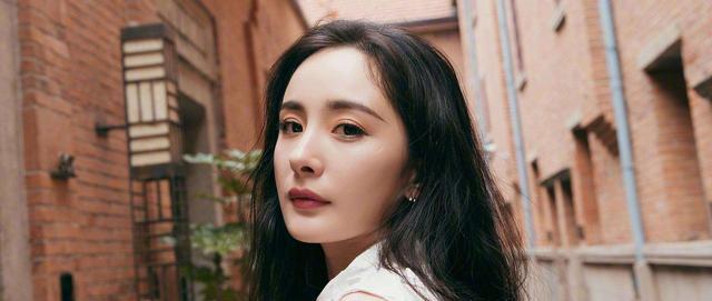 杨幂的第一个电影 a82e2d18fb564a1190523aa5f4c5fada.jpeg