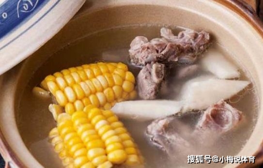 排骨汤怎么炖好喝又营养滋补 5579989fc7694b3fbc67984d841a43df.jpeg