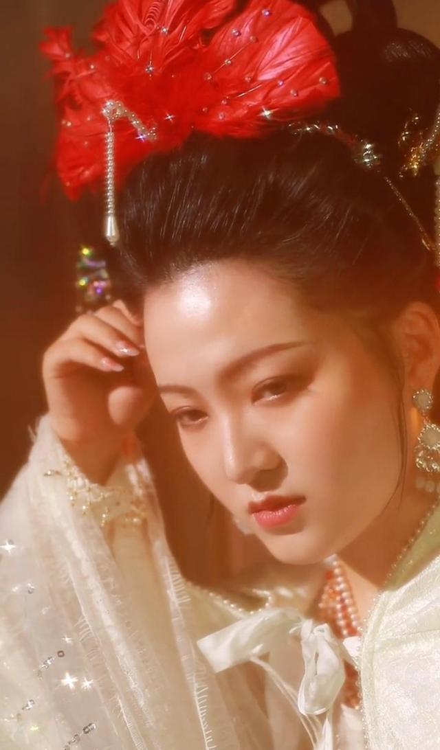 西游记之女儿国国王的仿妆 ab18b61c6ddc4d76a380f39ff57f2dd2.jpeg