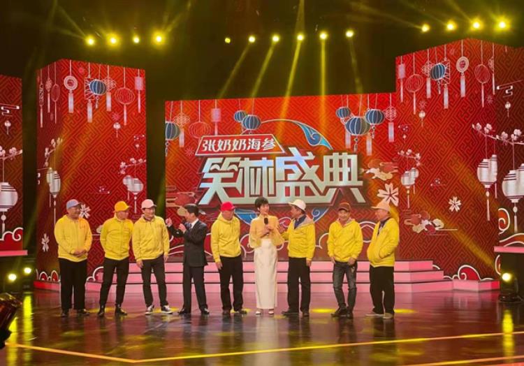 年初三晚上三代王小毛重聚上海观众的回忆杀来了