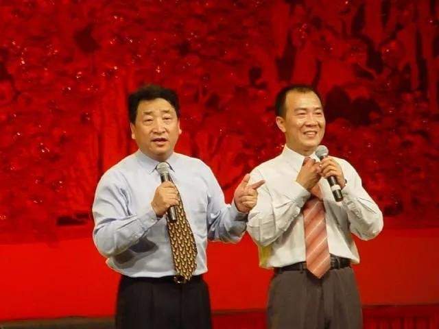 姜昆相声全集完整版春晚 b987dde7a50b401a9543c391981ddf02.jpeg