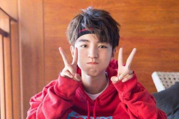 电影|国民弟弟谁能杀出重围?刘昊然易烊千玺领跑春节档,吴磊人气高