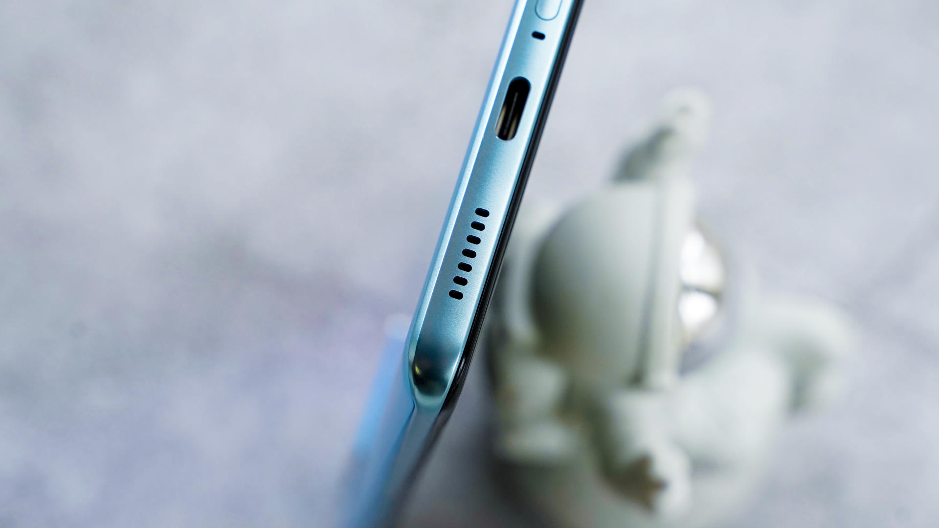 新机换新机还在纠结？要颜值还要性能，选iQOO Neo5S准没错！