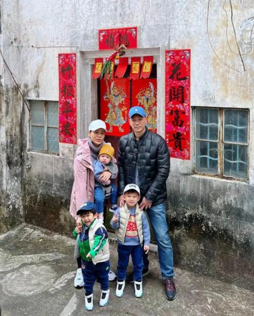 沈腾儿子光头曝光沈娜曾透露弟妹想追二胎王琦身型圆润或有孕