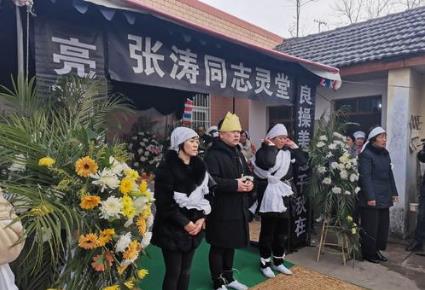 著名主持人发生车祸,车内4人当场毙命,背后原因令人细思极恐_张涛