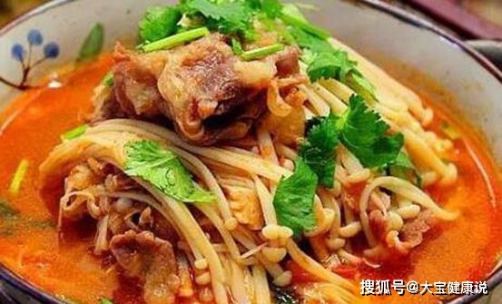 在家怎么煎金针菇 300129593c2642e383c92ce8e6bcb43d.jpeg