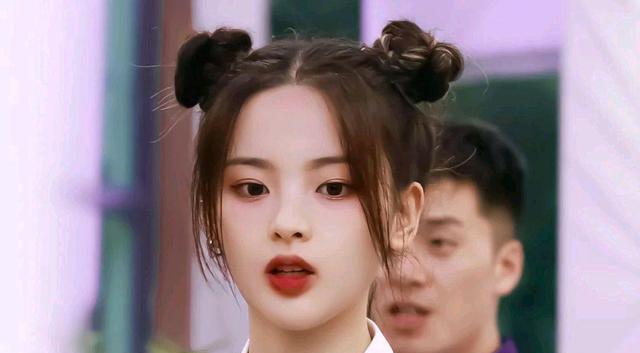 张予曦现代人的审美咋了？9个从画中走出来的女星，这才叫美的各有千秋