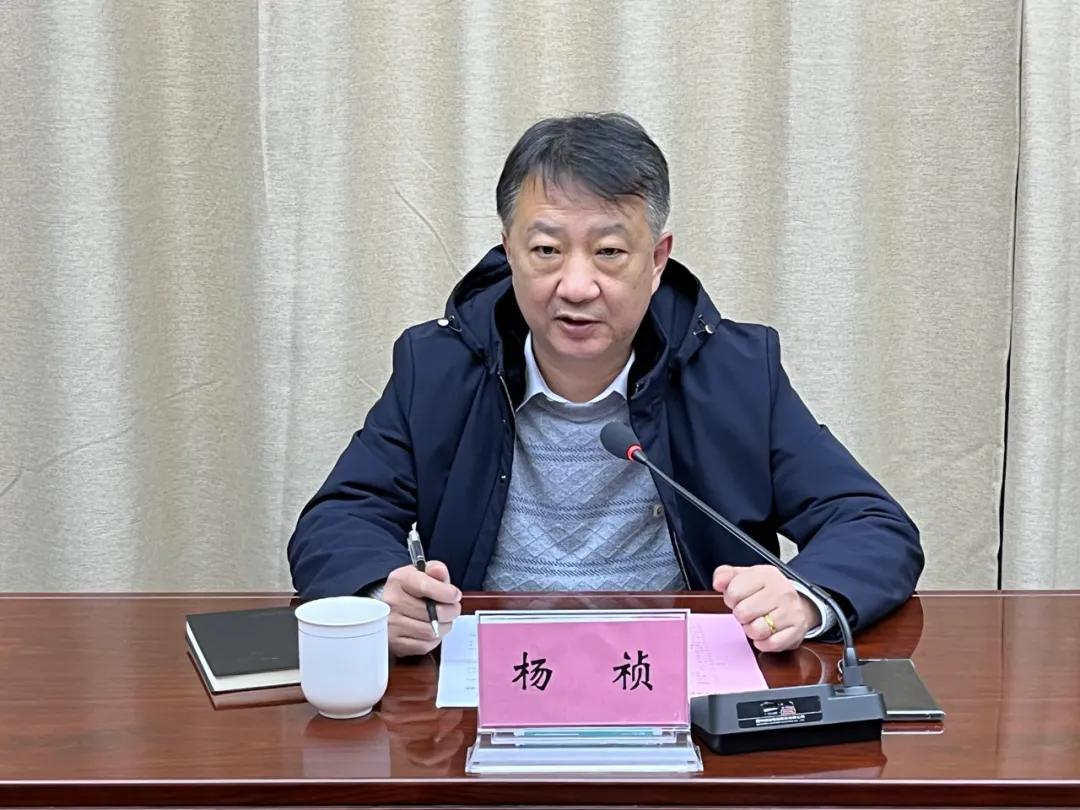 卧龙区委书记吕志刚会见中国铁工投资集团副总经理杨祯一行_建设_发展