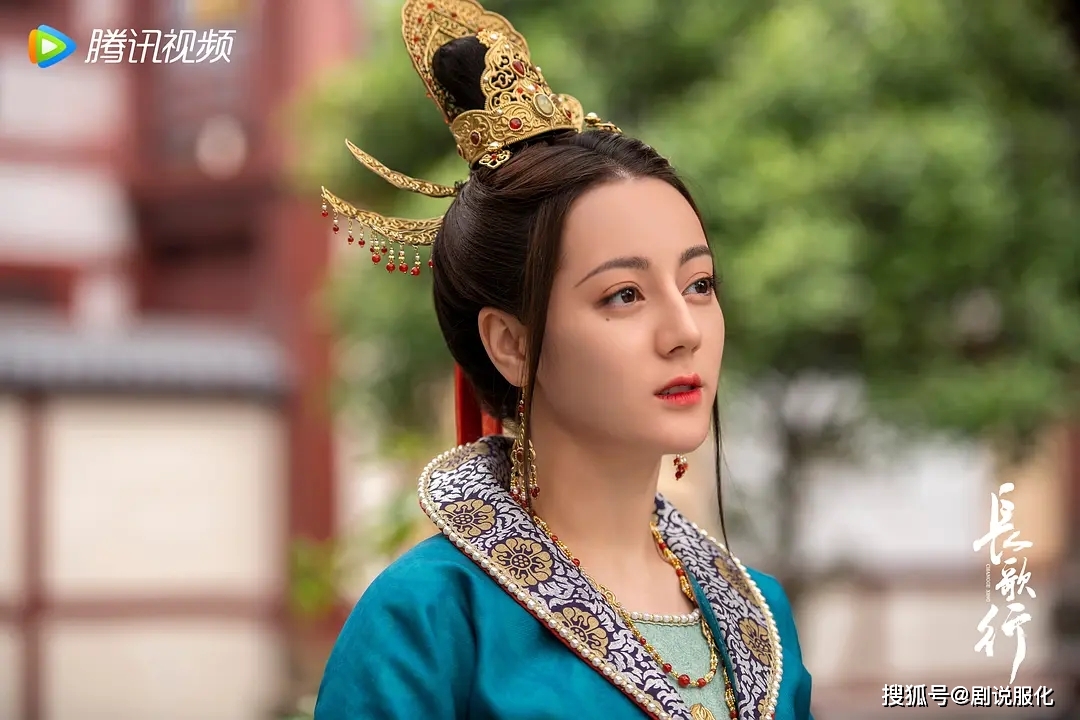 传统 服装师集体阵亡！古装剧除了交领长袍，就没别的款了？