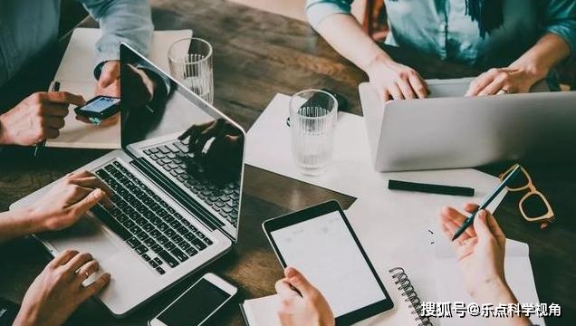 黑洞的视频讲解 7bedab9777904c2da0817e9b9f11a22a.jpeg