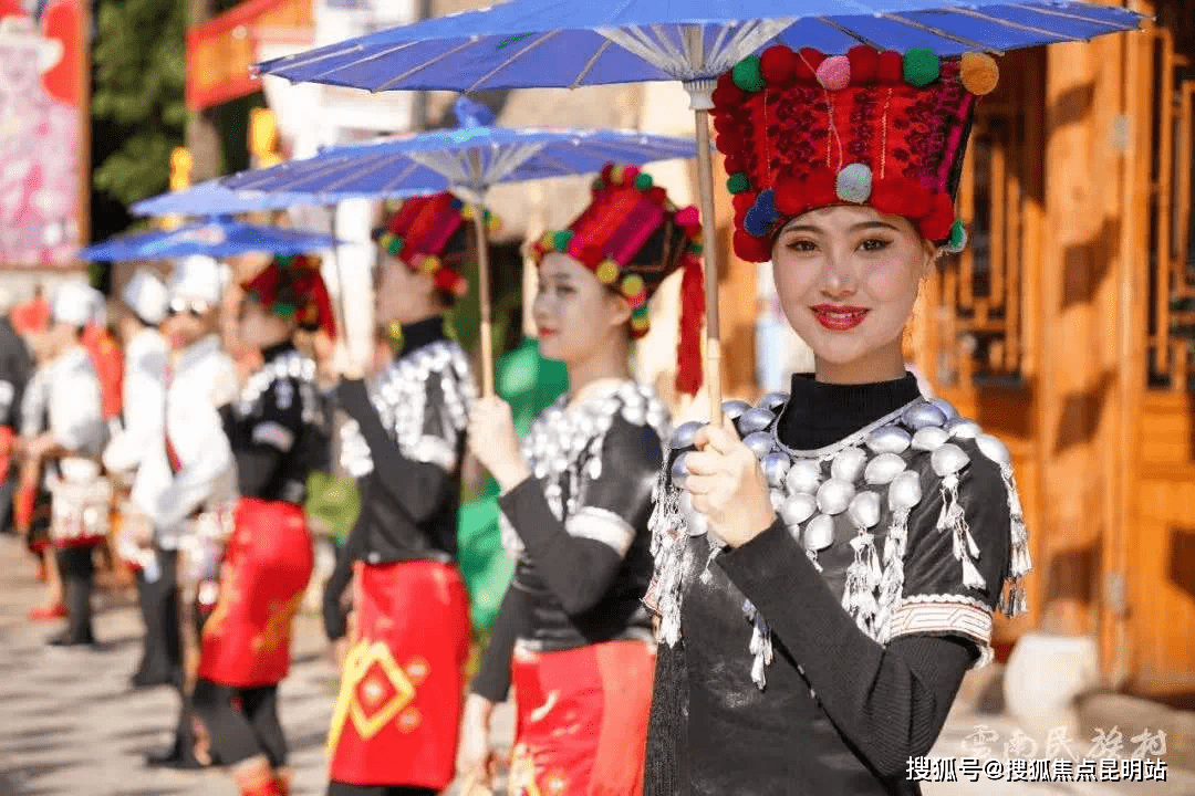 景区|春节想出门逛逛 可是宜家沙发上都长满了人