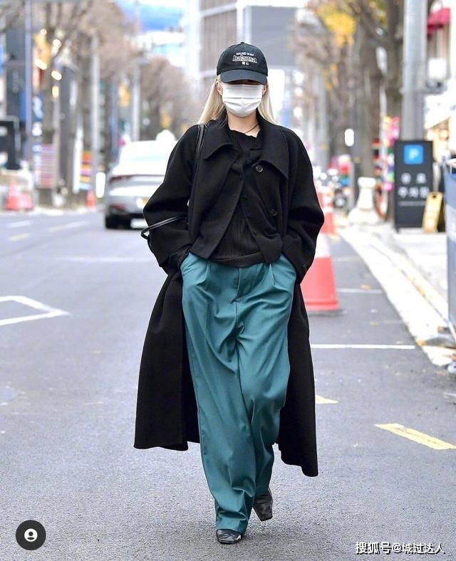 韩式 行走在韩国街头的女人，随便一拍就是“风景”，太吸睛